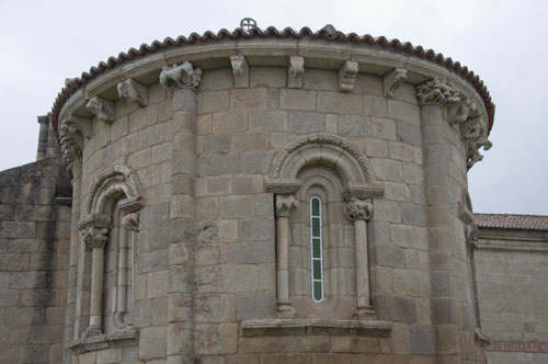 ábside externo de la iglesia de Ferreira do Panton
